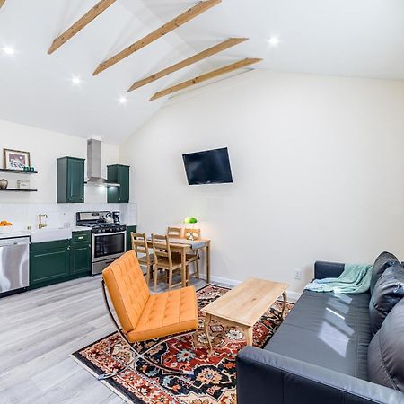 Private Stylish Studio, Near Csun, Fast Wi-Fi Los Angeles Exterior photo