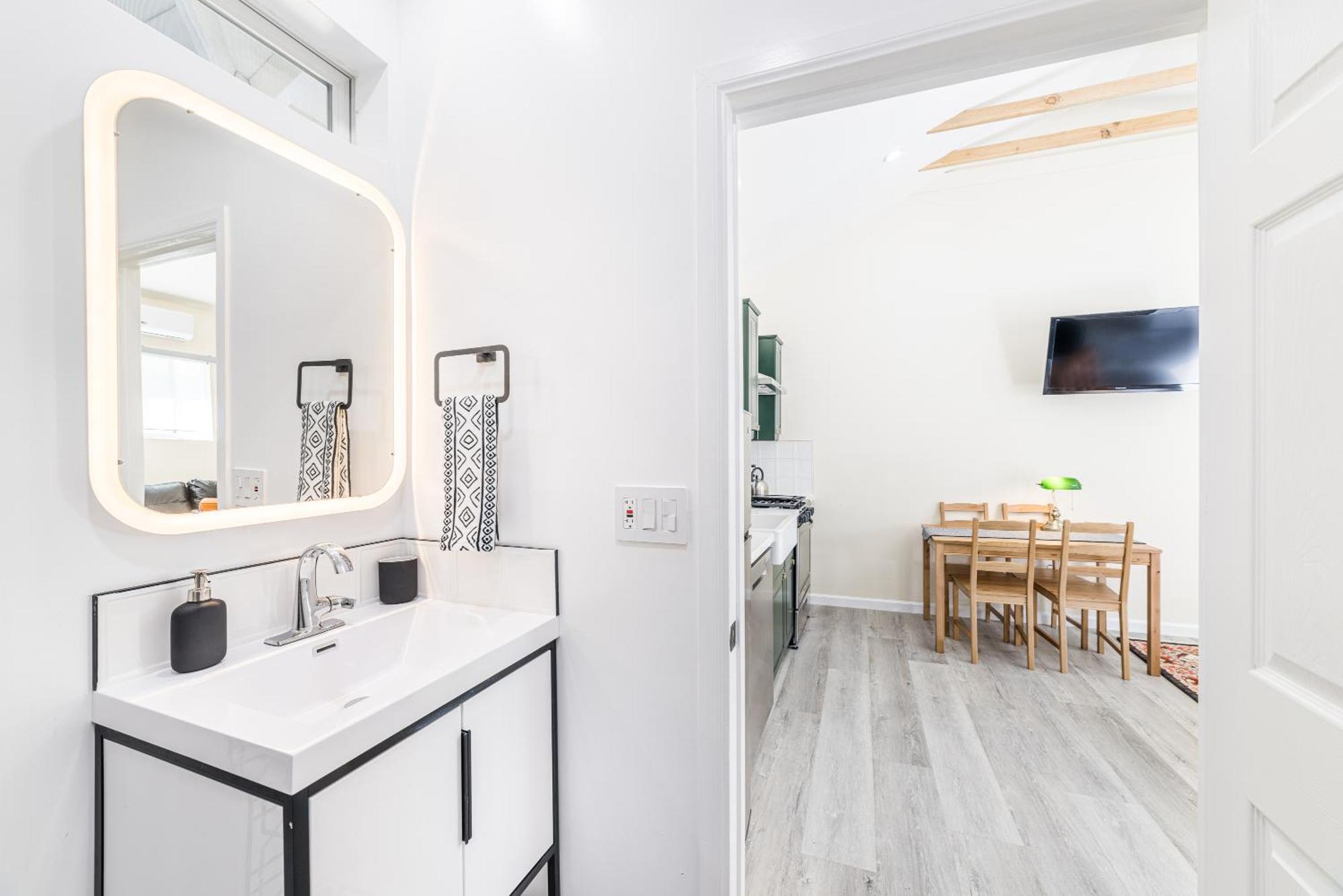 Private Stylish Studio, Near Csun, Fast Wi-Fi Los Angeles Exterior photo
